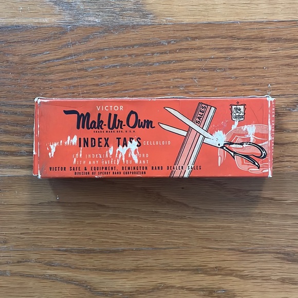 Vintage Victor Mak-Ur-Own Index Tabs - Picture 4 of 9